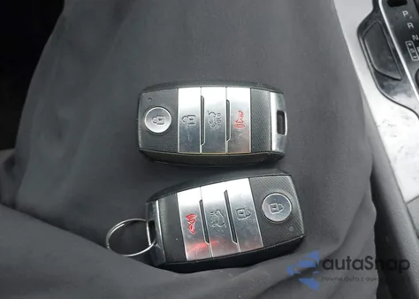 2019 Kia Niro Lx z USA, uszkodzony, nr VIN KNDCB3LC3K5305142